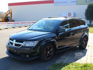 سيارة رياضية متعددة الأغراض Dodge Journey