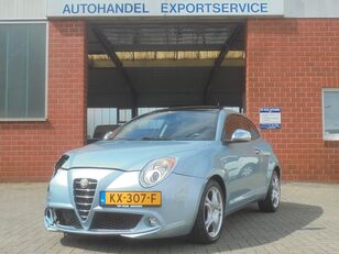 سيارة هاتشباك Alfa Romeo MiTo Turismo Distinctive, Panorama,Klima,Tempom بعد وقوع الحادث