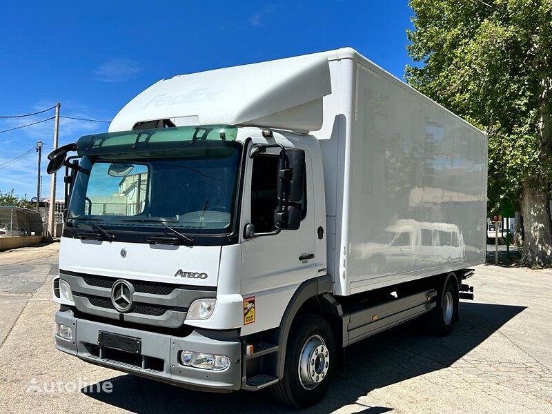 شاحنة مقفلة Mercedes-Benz ATEGO 1318