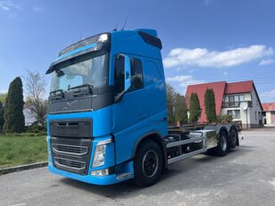 شاحنة نقل الحاويات Volvo FH 540 + العربات المقطورة شاحنة نقل الحاويات
