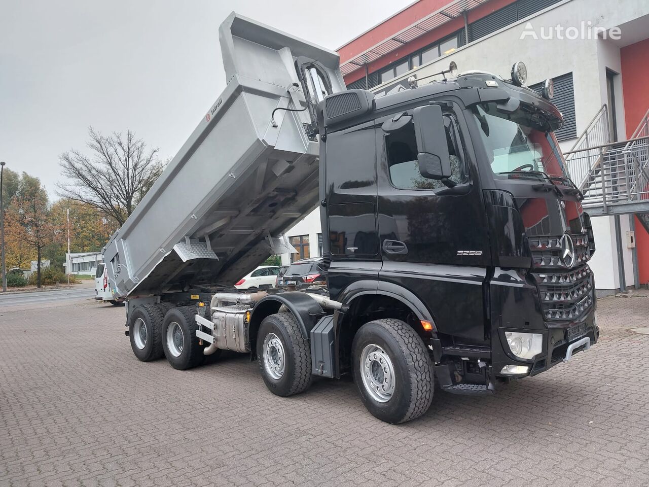 شاحنة قلابة Mercedes-Benz 3258 Arocs