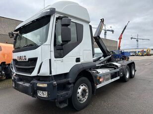 شاحنة ذات الخطاف IVECO