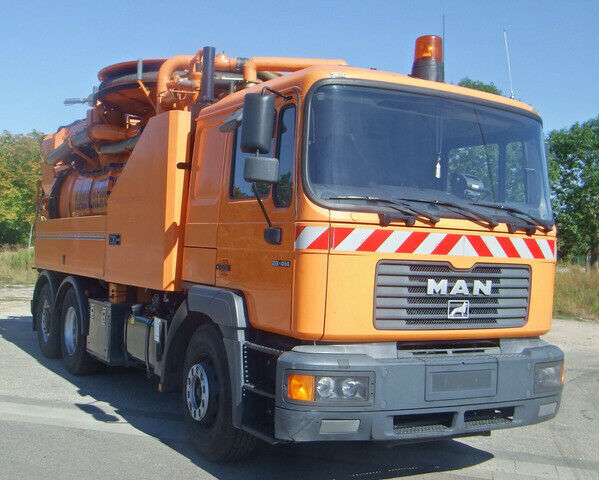 شاحنة تنظيف شبكات مياه الأمطار MAN 28.414 DA 22