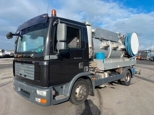 شاحنة شفط مياه المجاري MAN TGL 12.240 4x2 FFG 5.500 l. Edelstahl
