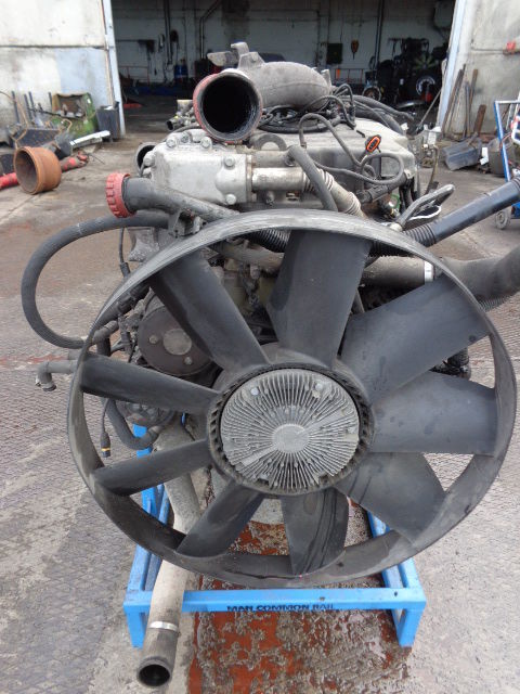المحرك MAN D2066 لـ السيارات القاطرة MAN TGX