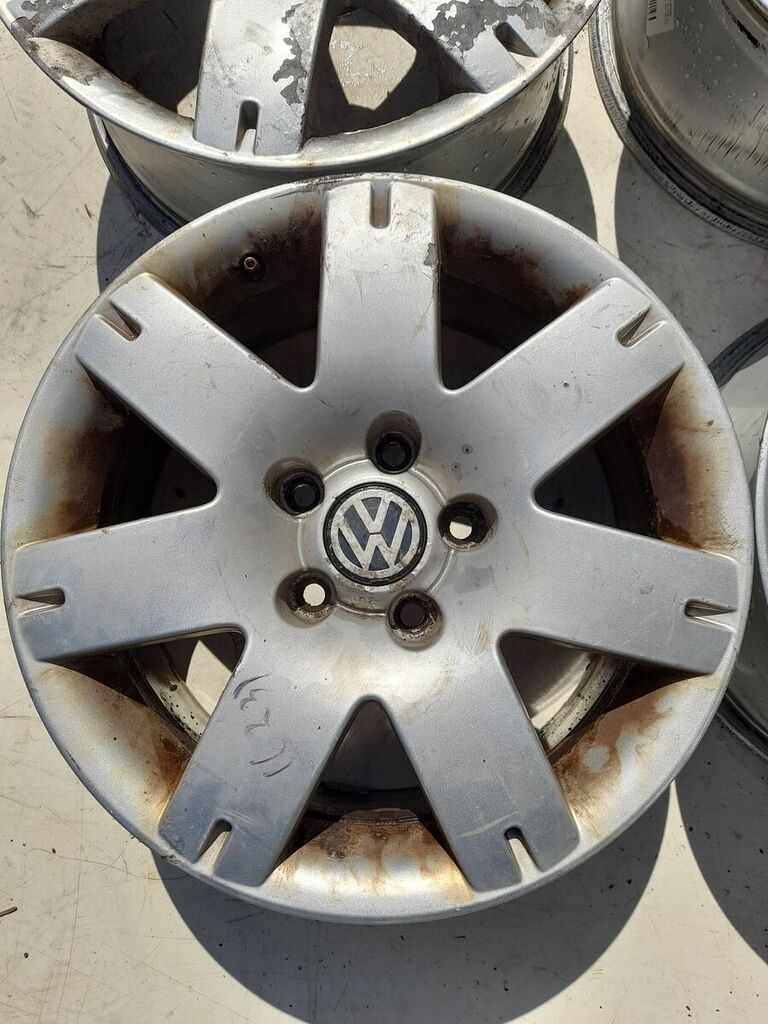 حافة (جنط) عجلة السيارة Volkswagen 2.5 TDI