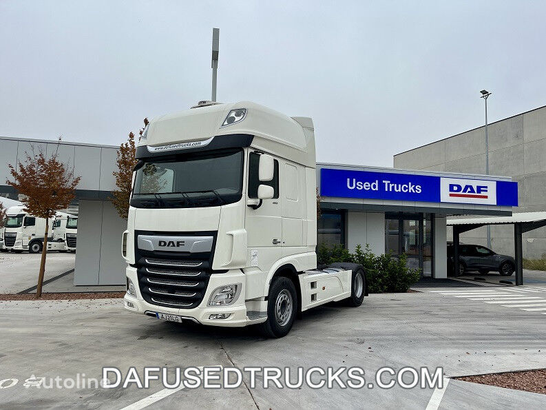 السيارات القاطرة DAF FT XF480