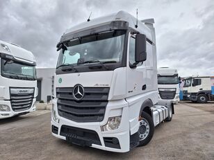 السيارات القاطرة Mercedes-Benz Actros 1845 / E6 / Big Space cab / ACC /