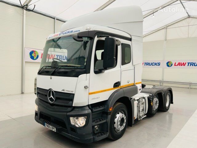 السيارات القاطرة Mercedes-Benz Actros 2540