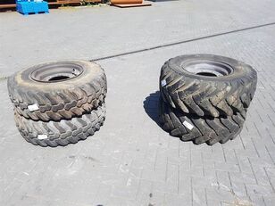 عجلة Ahlmann AS50-Solideal 12.5-18-Dunlop 12.5R18-Tire/Reifen